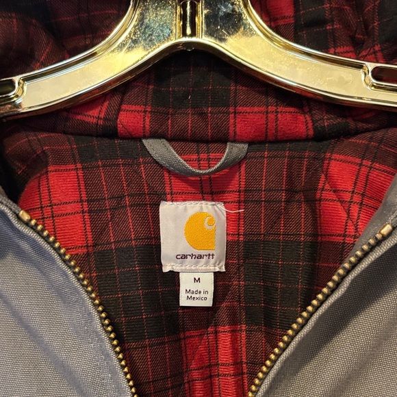 Carhartt Charcoal Hooded Puffer with Red Plaid Lining - Picture 2 of 12